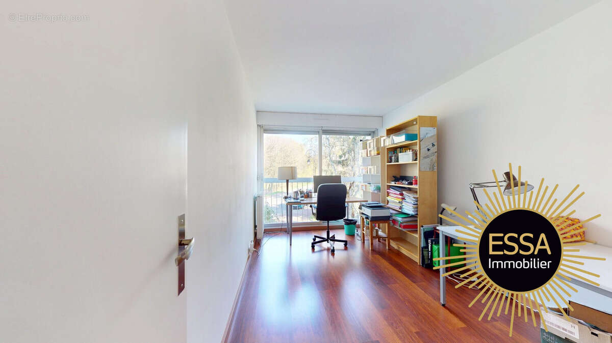 Appartement à VELIZY-VILLACOUBLAY