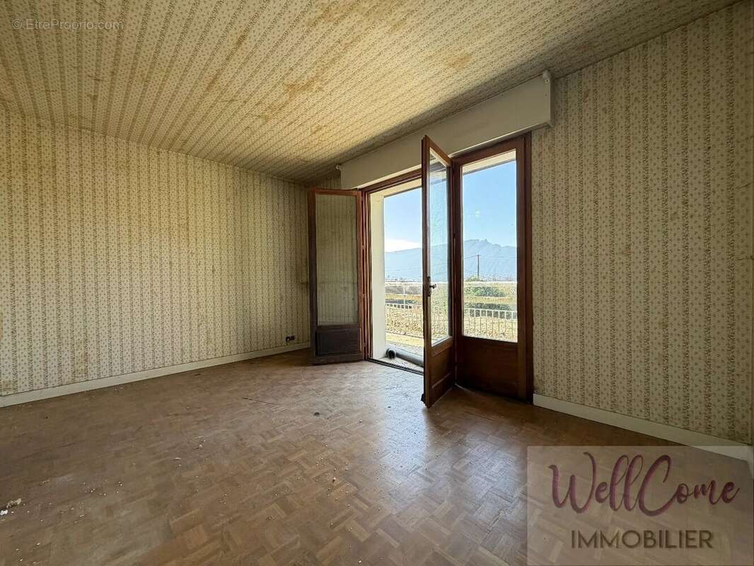 Appartement à GRESY-SUR-AIX