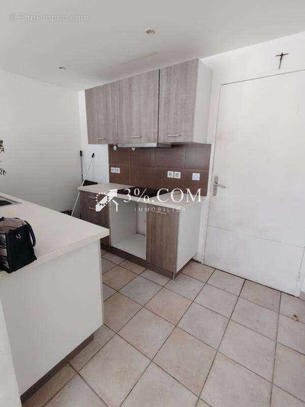 Appartement à COGOLIN