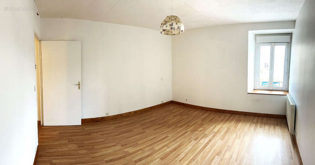 Maison à LA GUERCHE-DE-BRETAGNE