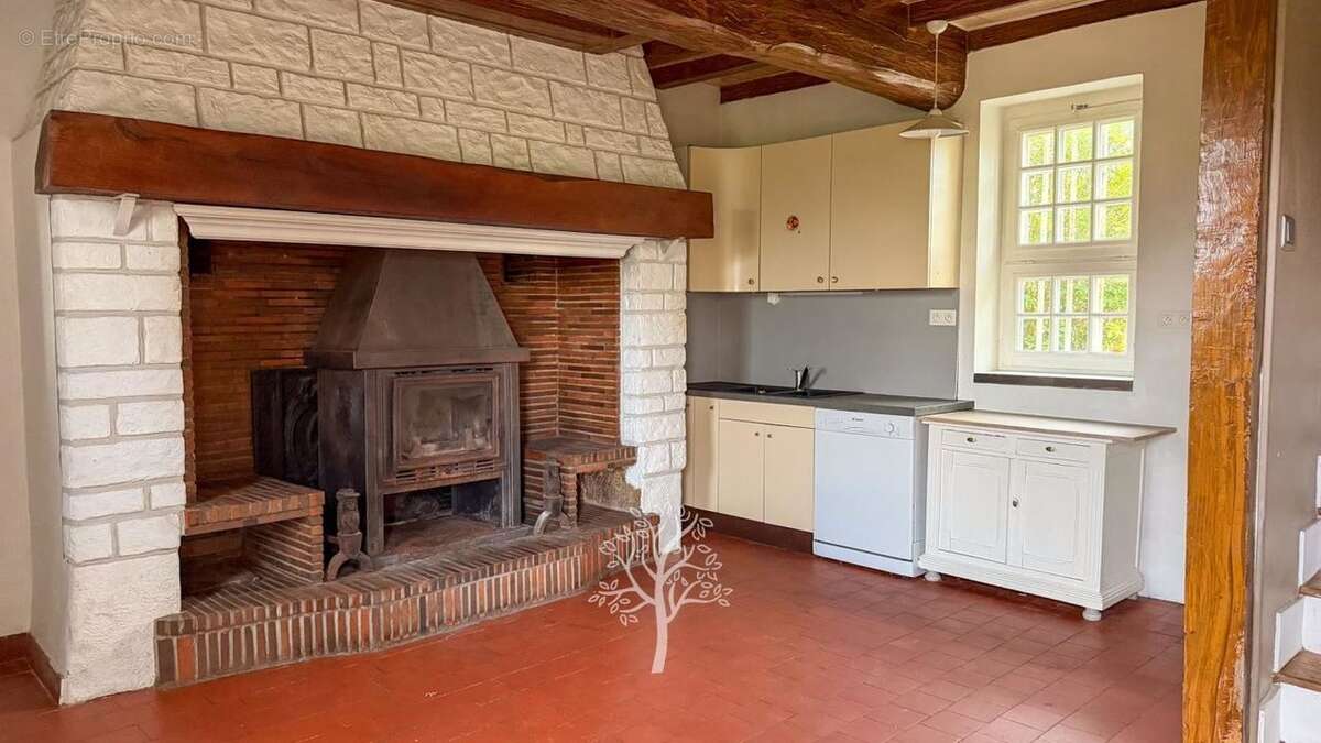 Maison à FRESQUIENNES