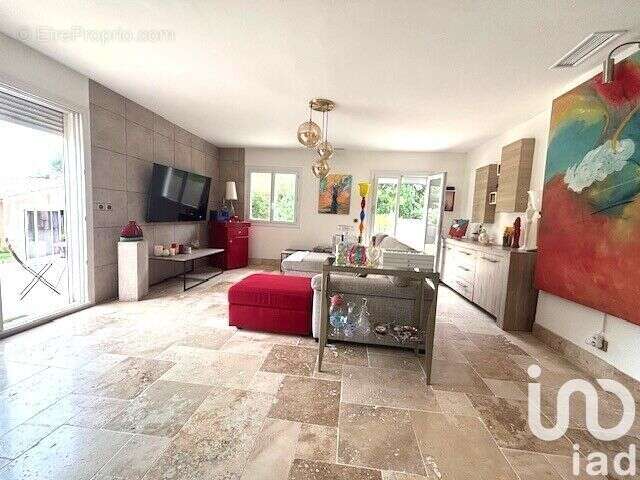 Photo 8 - Maison à ROQUEBRUNE-SUR-ARGENS