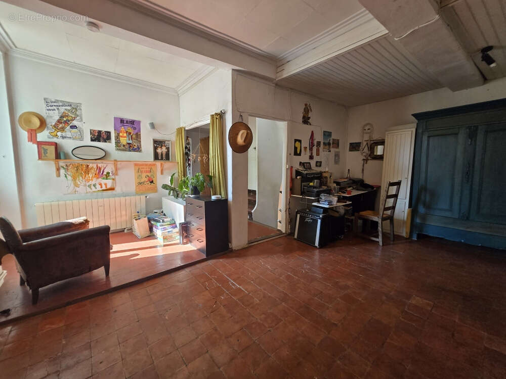 Appartement à CAUX