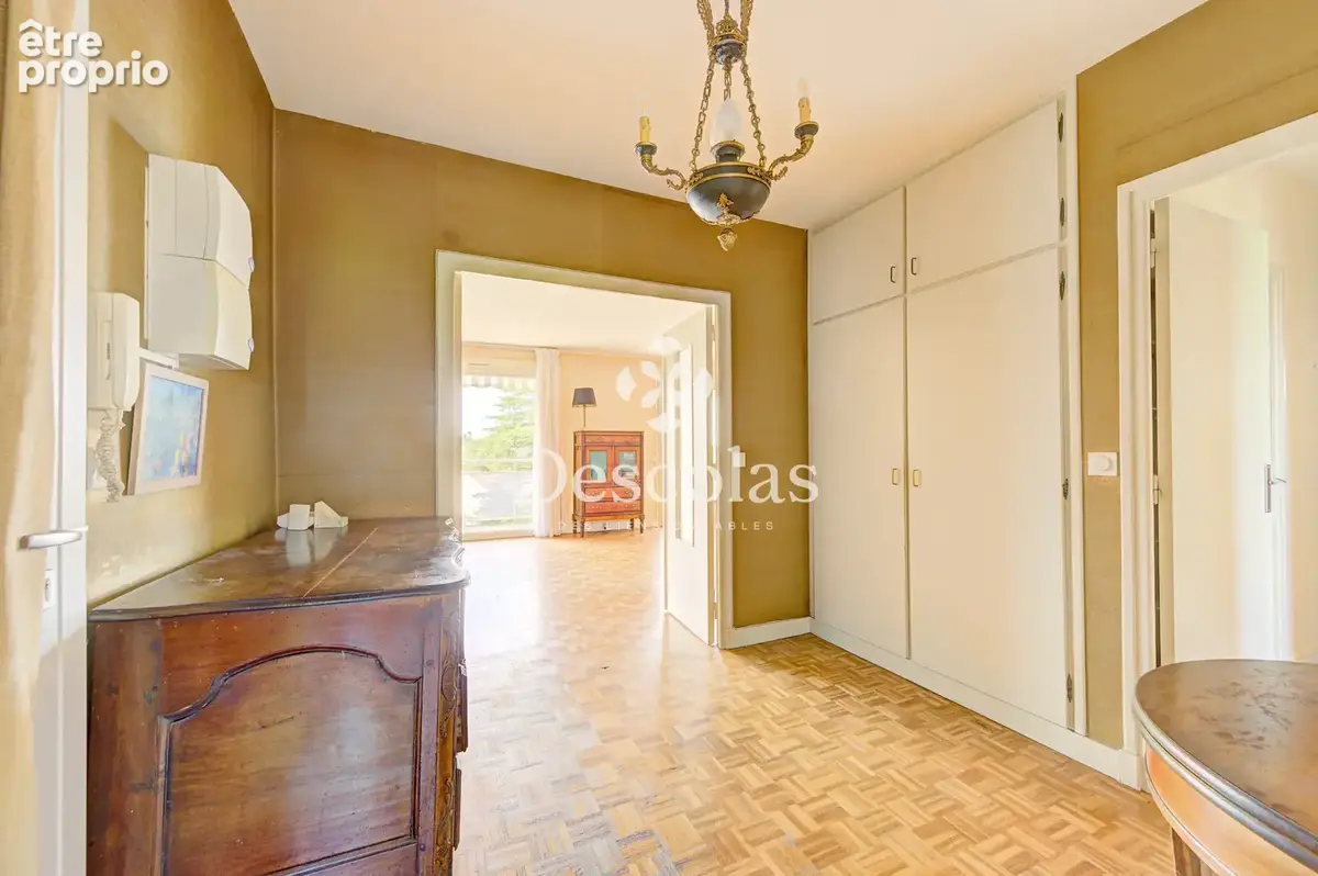 Appartement - 116 m2 - 5 pièces - photo 14