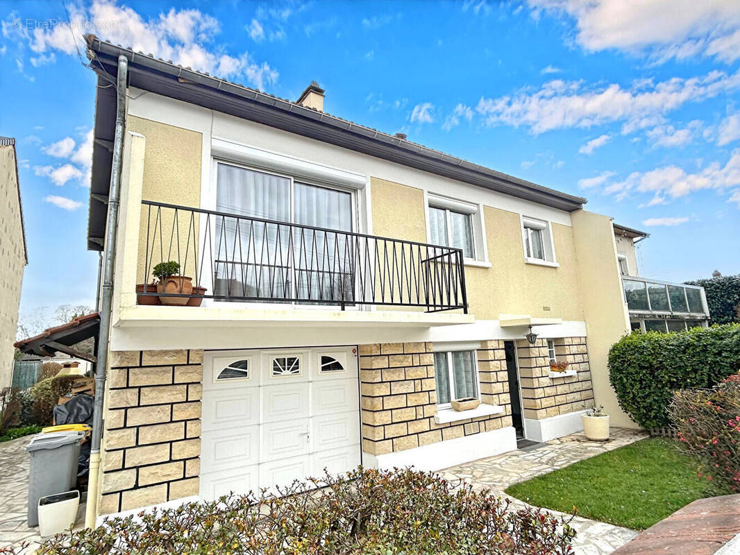 Maison à MITRY-MORY