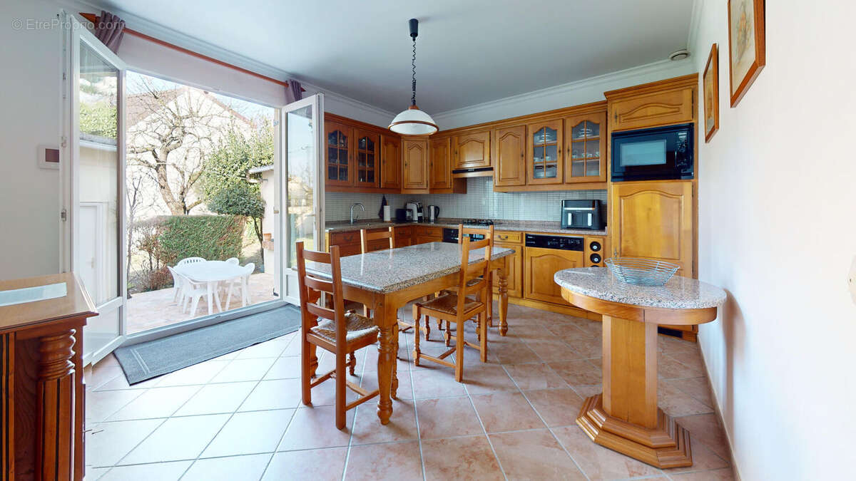 Maison à SAINT-DENIS