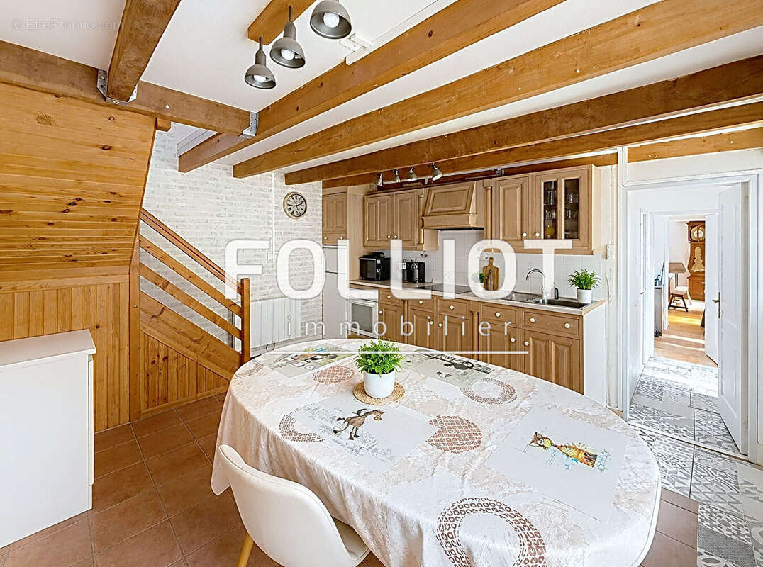 À vendre - Belle maison en pierre à Hudimesnil, à proximité de Bréhal - photo 7