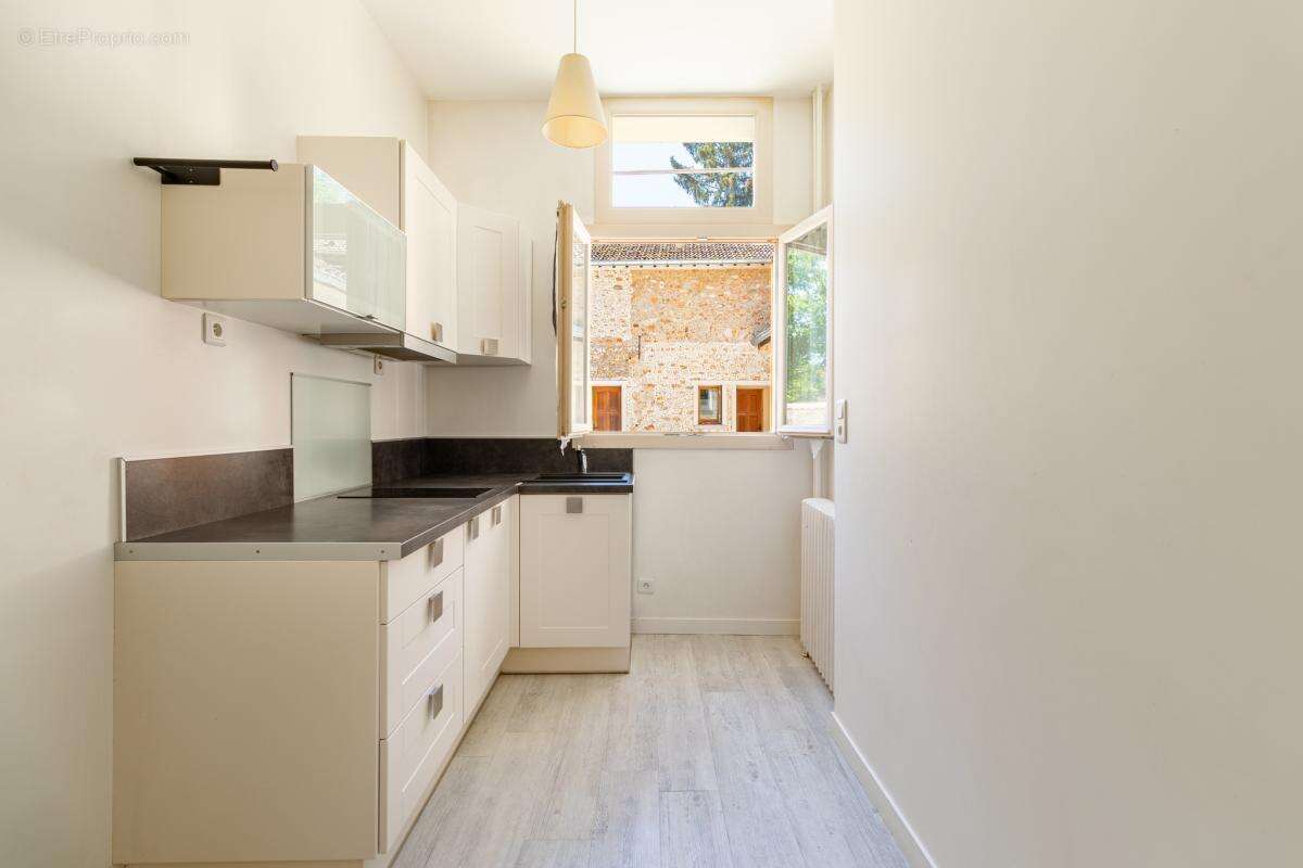 Appartement à BRUEIL-EN-VEXIN
