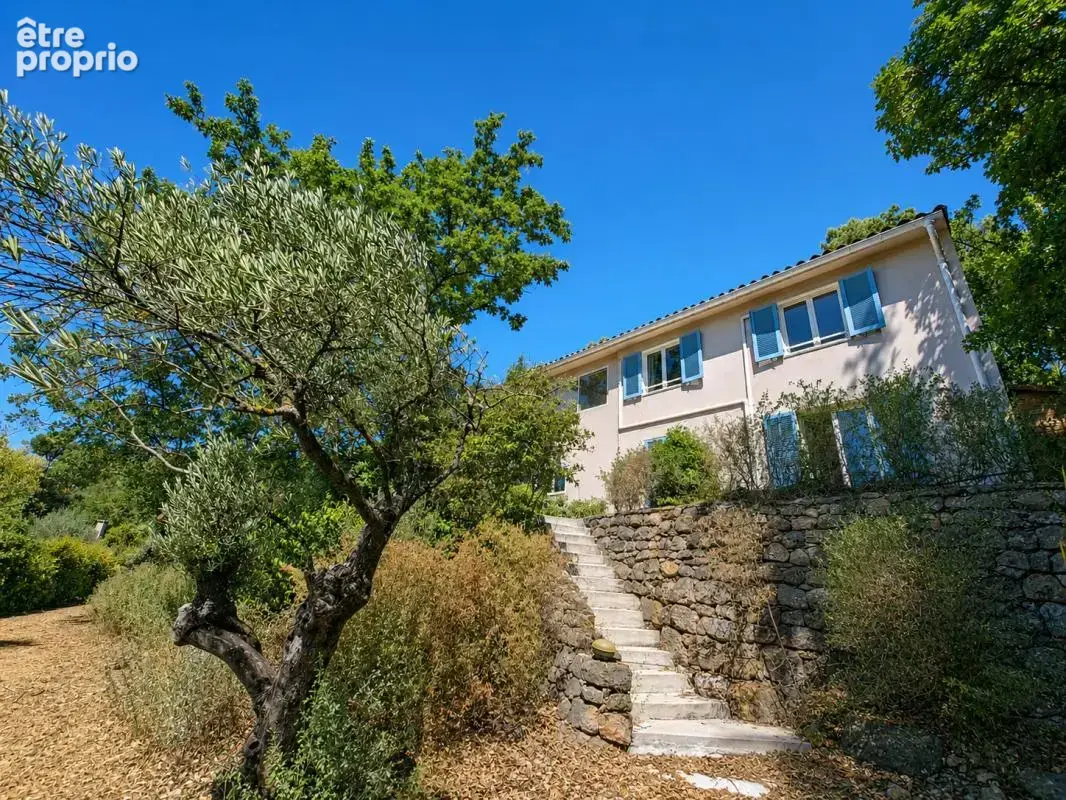 Maison à DRAGUIGNAN