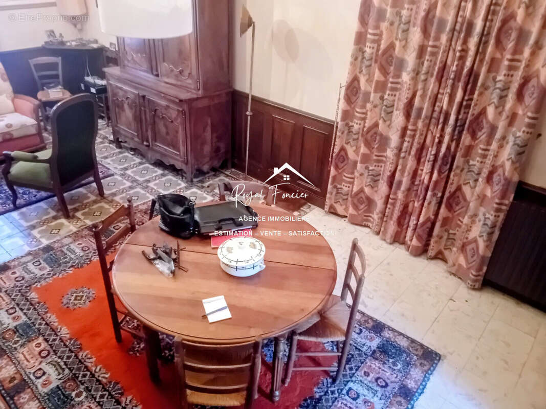 Maison à LE GRAND-PRESSIGNY