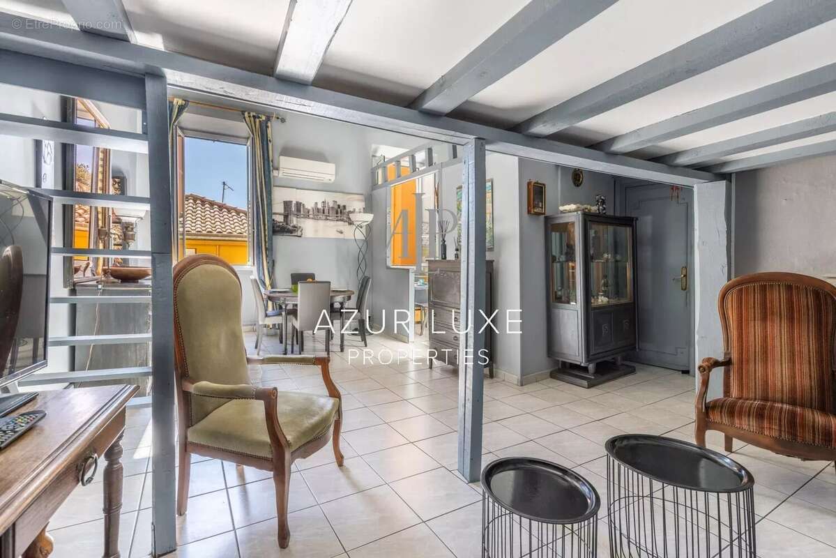 Appartement à VILLEFRANCHE-SUR-MER