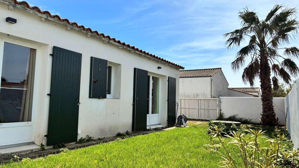 Maison à LOIX