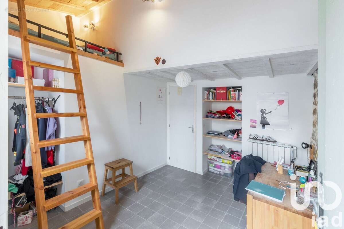 Photo 7 - Maison à COMBAILLAUX