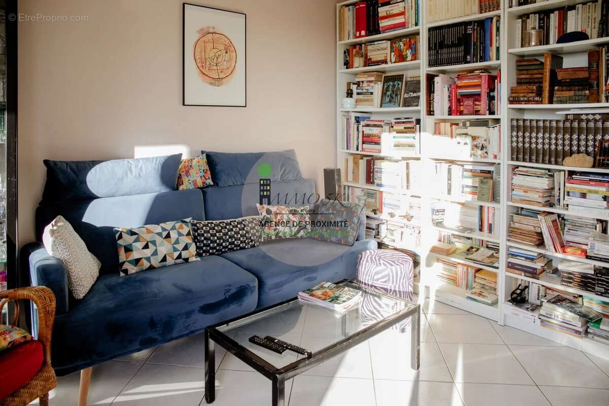 Appartement à RILLIEUX-LA-PAPE