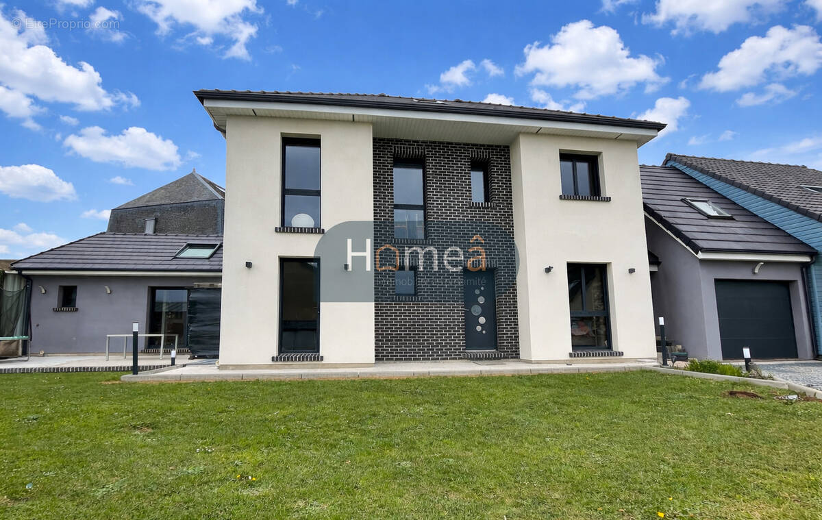 Maison à BACQUEVILLE-EN-CAUX