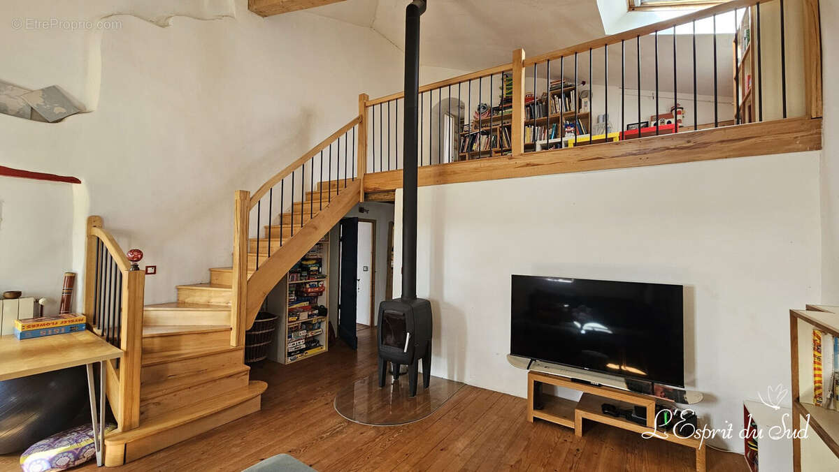 Maison à GRAZAC
