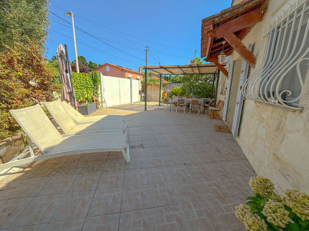 Maison à ANTIBES