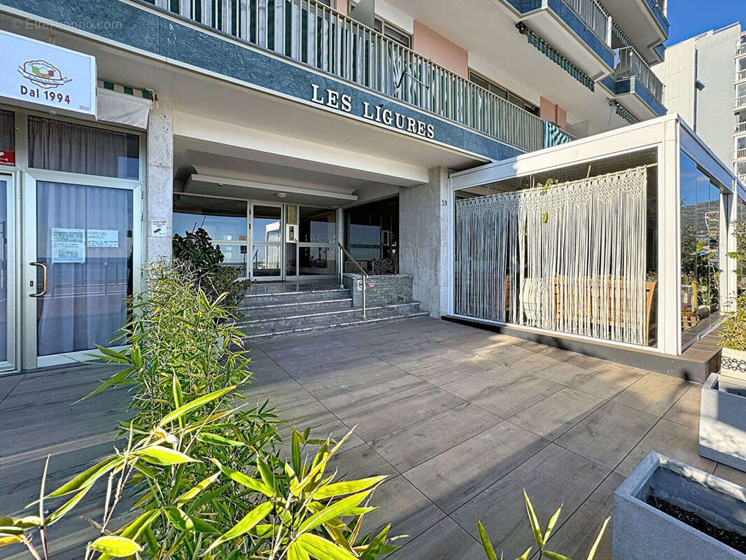 Grand Box à vendre - Roquebrune Cap Martin - photo 2