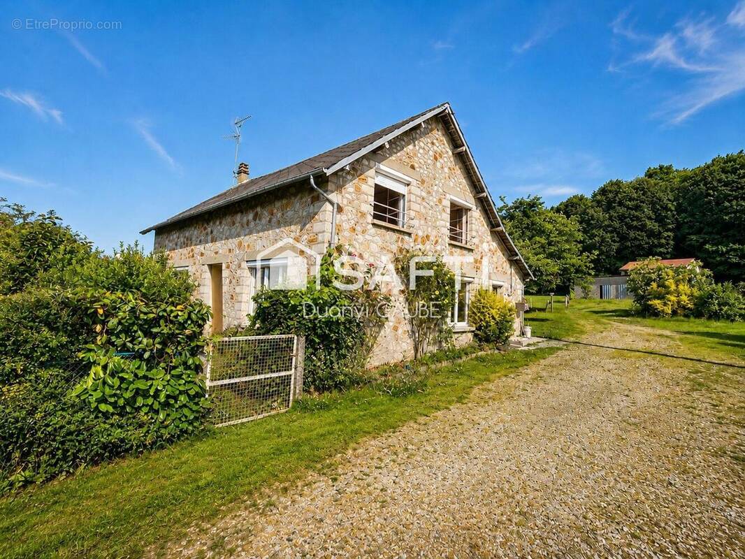 Photo 1 - Maison à BARENTON