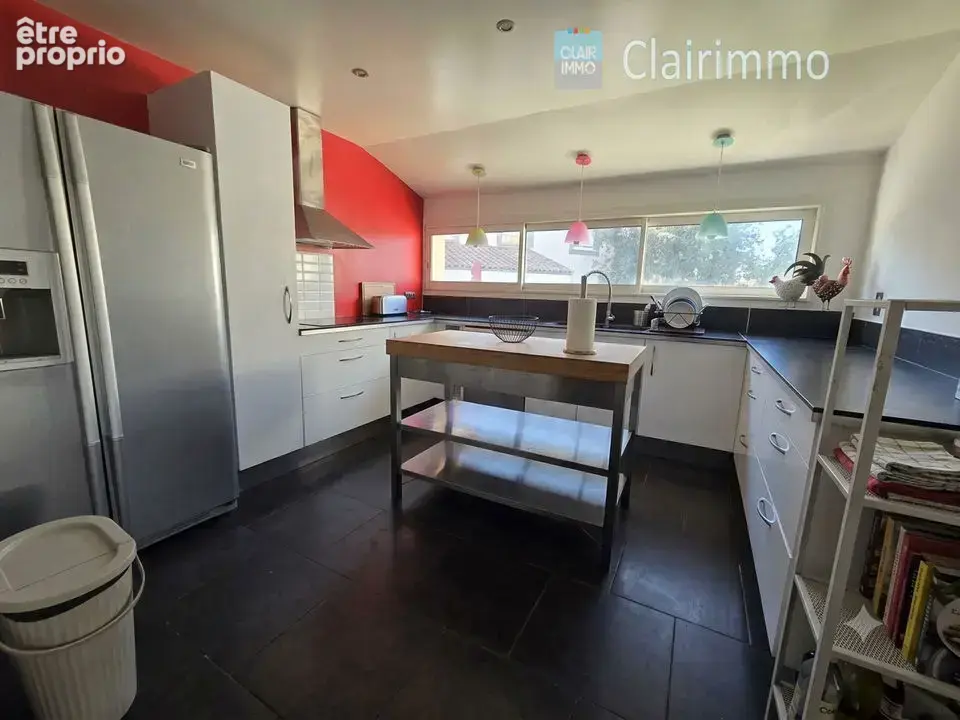Maison de plain-pied avec piscine  Parcelle de 500 m² a Rognac - photo 5