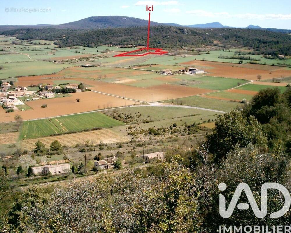 Photo 1 - Terrain à SAINT-JULIEN