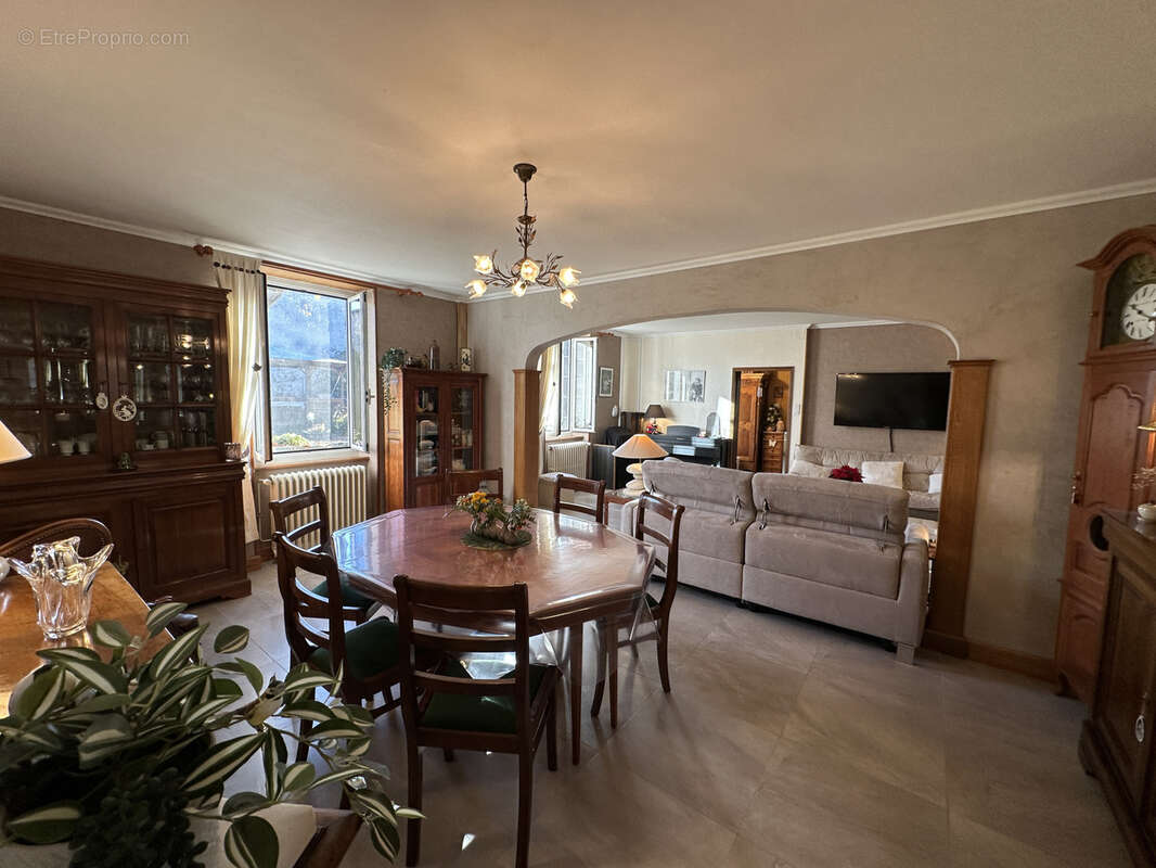 Maison à SAINT-IGNAT