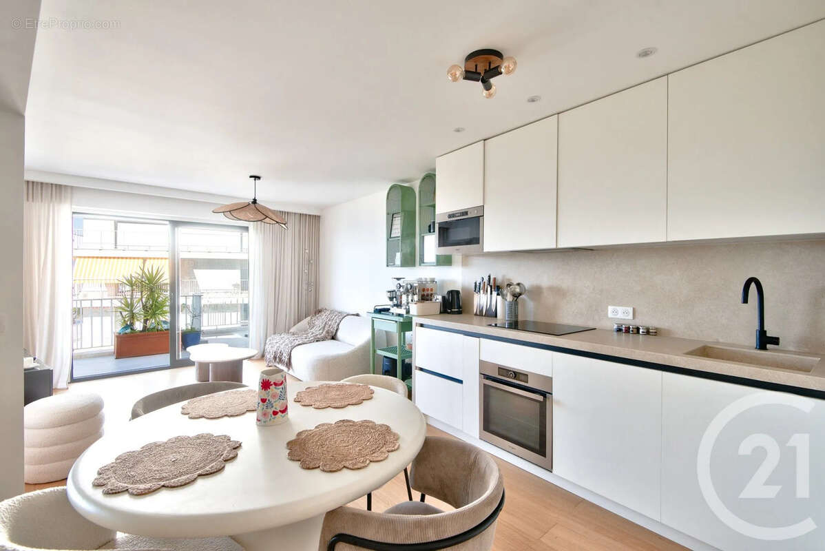 Appartement à NICE