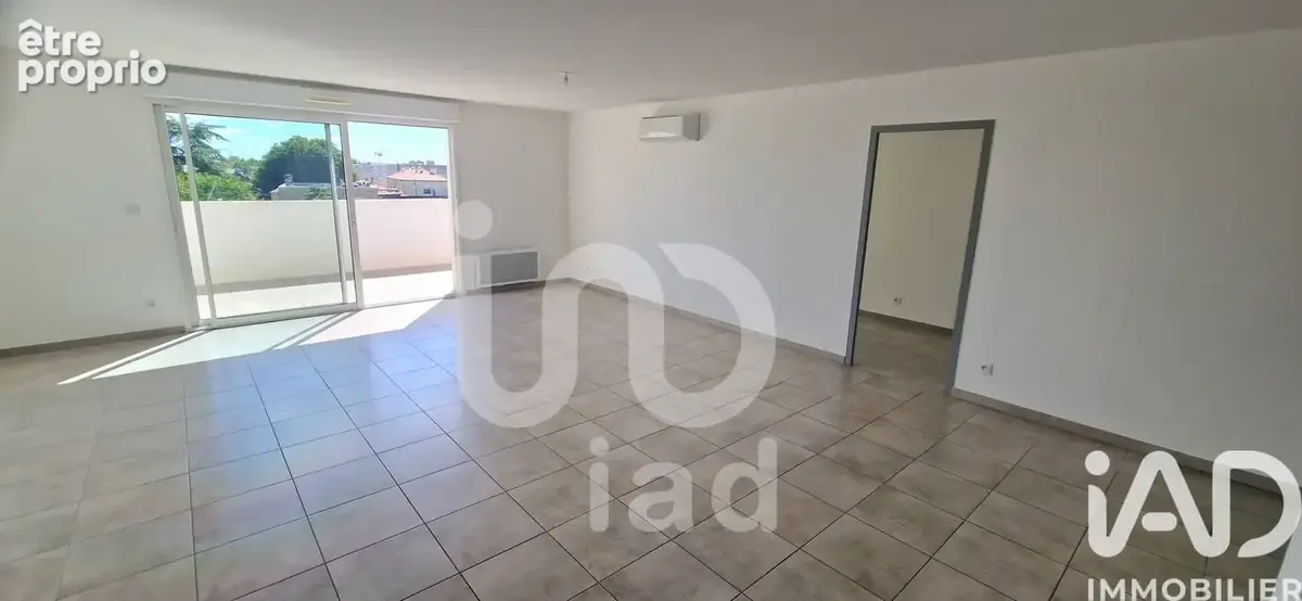 Photo 1 - Appartement à NIMES