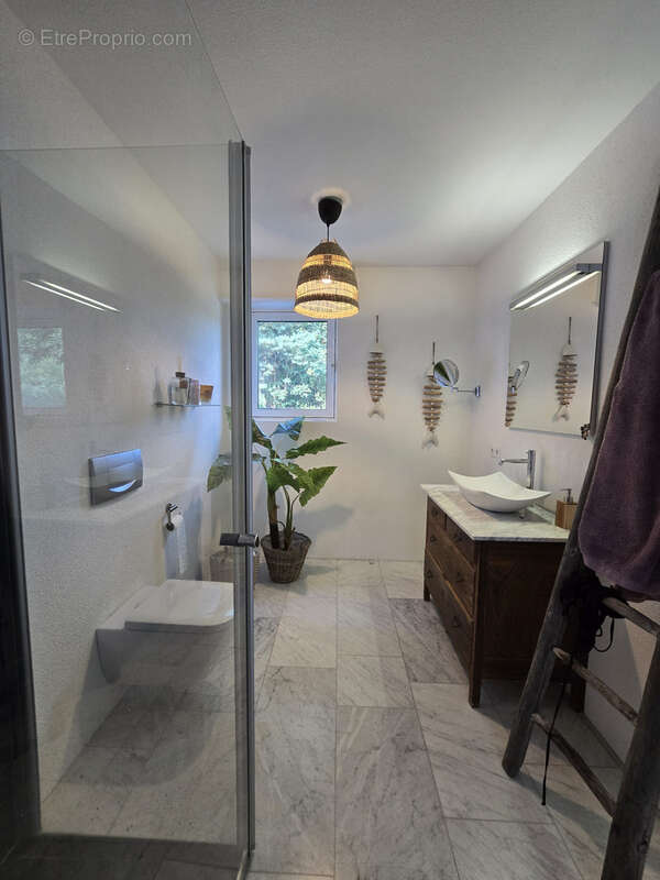 Maison/Villa d'architecte 5/6 pièces, 222 m2 - photo 12
