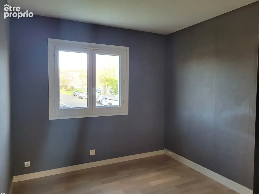 ROCHEFORT appartement situé au 1er étage de 70 m² avec balcon exposé sud et garage de 18 m² - photo 9