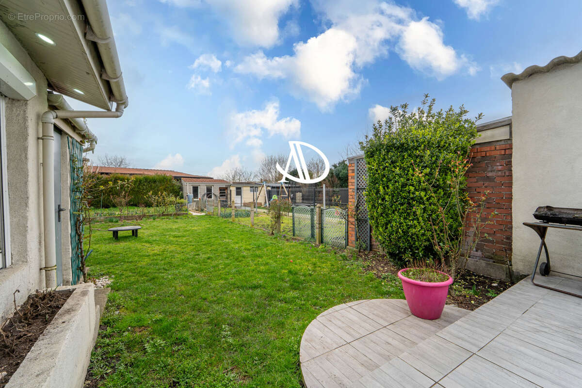 Maison familiale 5 chambres + bureau+ jardin+ cave - photo 12