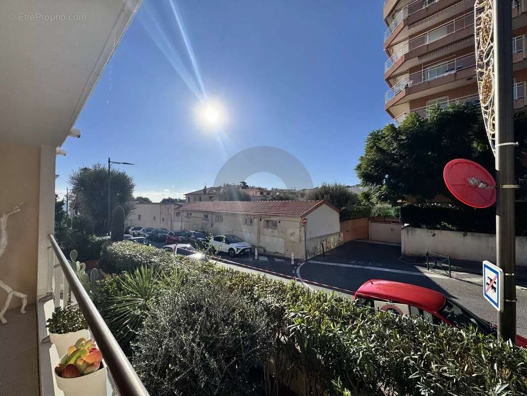 Appartement à ROQUEBRUNE-CAP-MARTIN