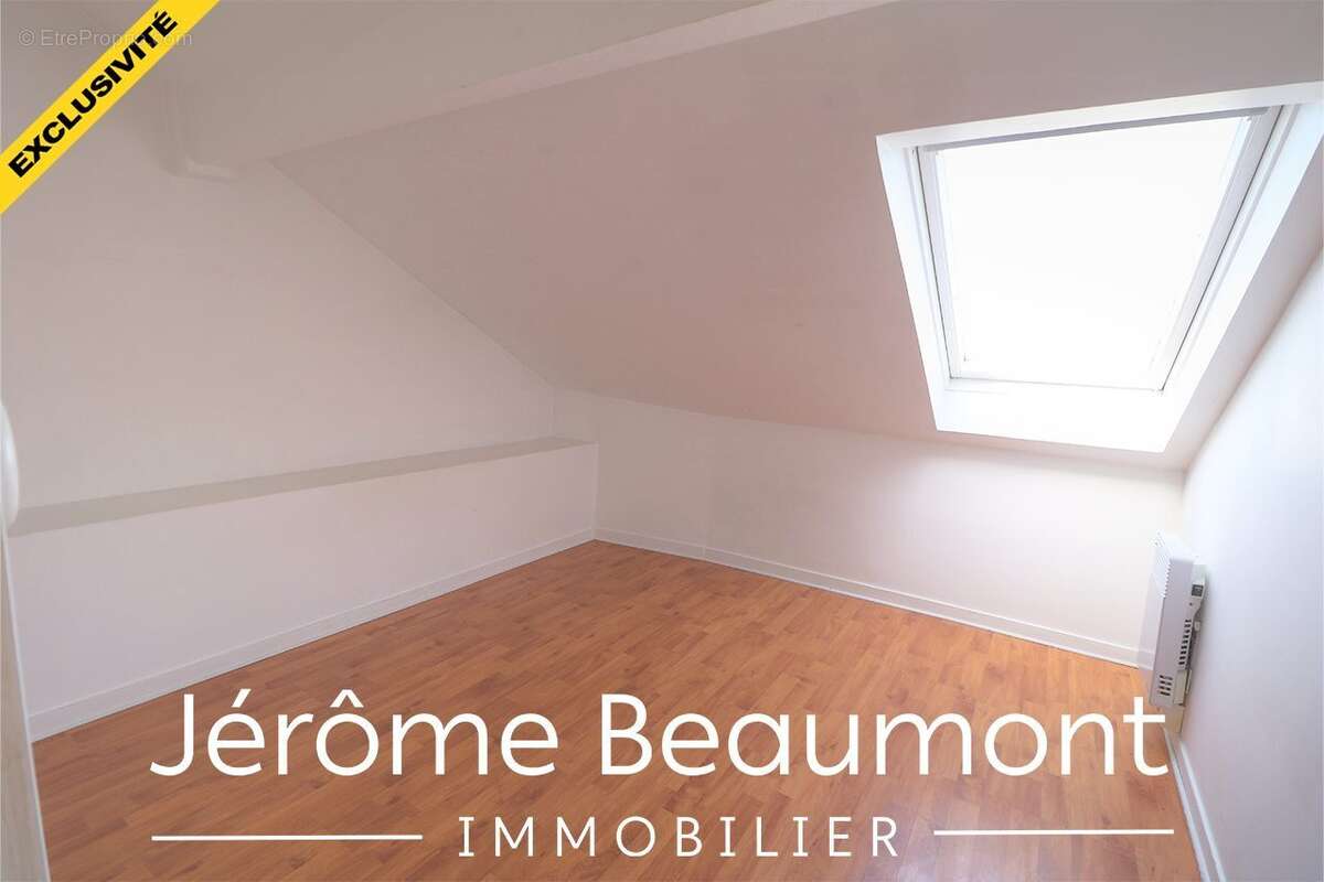 Appartement à EZANVILLE