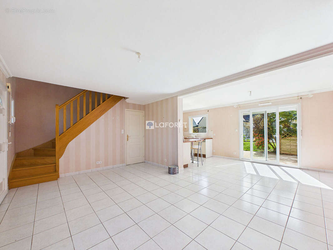 Maison à ERGUE-GABERIC