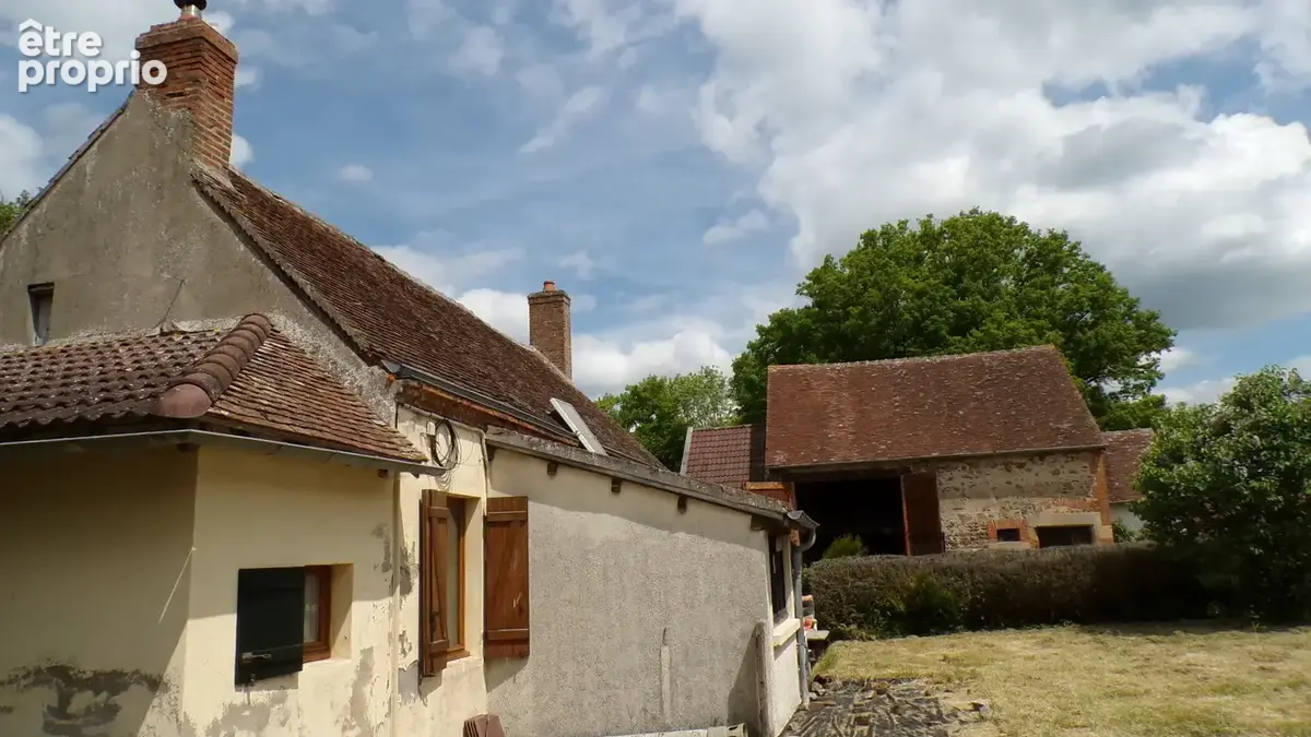 Voussac   Maison avec grande grange sur 3,89 hectares de terrain - photo 20