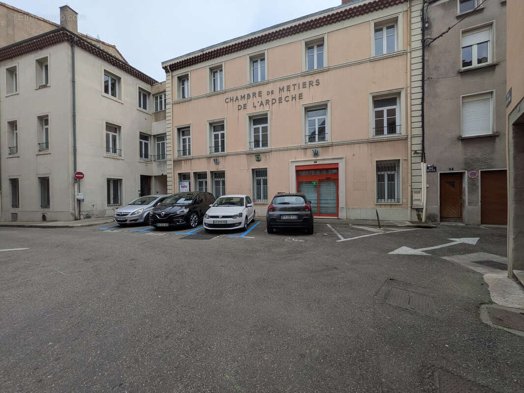 Appartement à TOURNON-SUR-RHONE