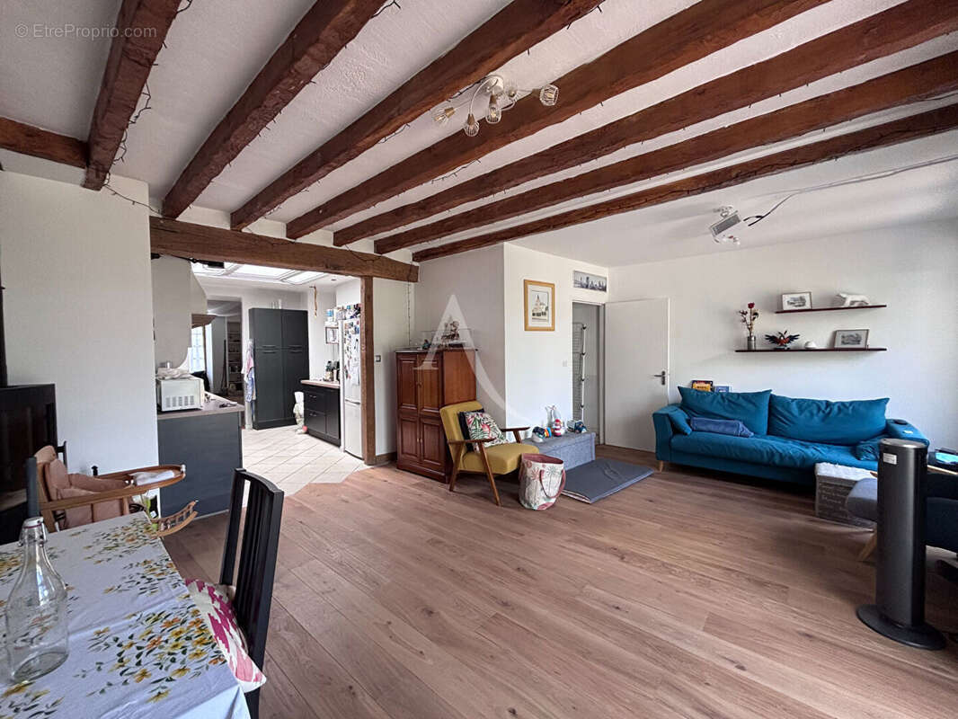 Maison de ville Château-Gontier Sur Mayenne 6 pièce(s) 123 m2 - photo 5