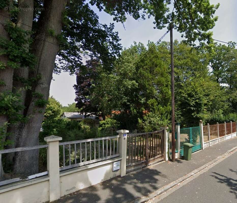 Terrain à ITTEVILLE