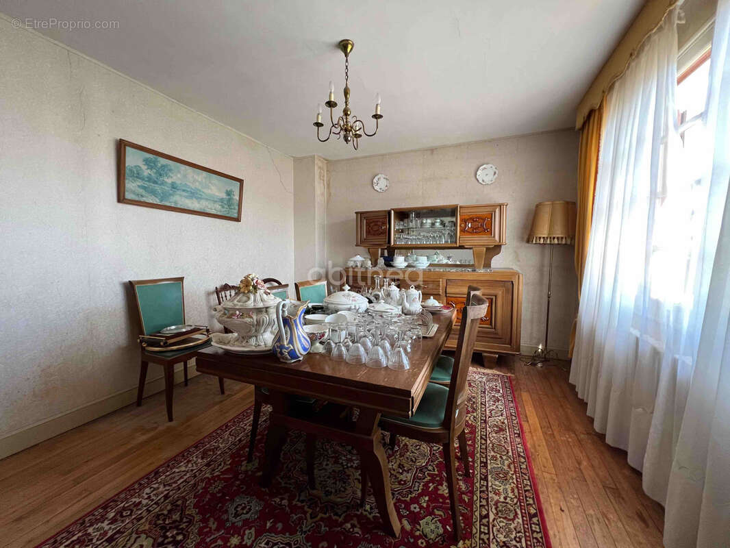Maison à rénover   Idéale investissement locatif ou primo-accédant   Chasseneuil-sur-Bonnieure (16260) - photo 2