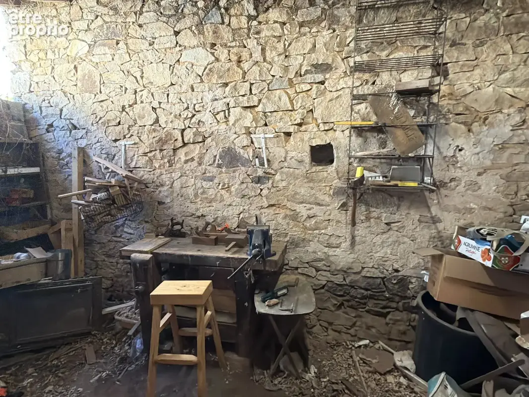 À la périphérie d'une ville animée, maison de deux chambres - photo 13