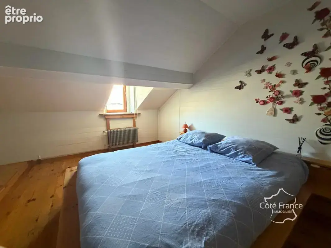 Magnifique maison en pierre de taille   Charme atypique et b - photo 17