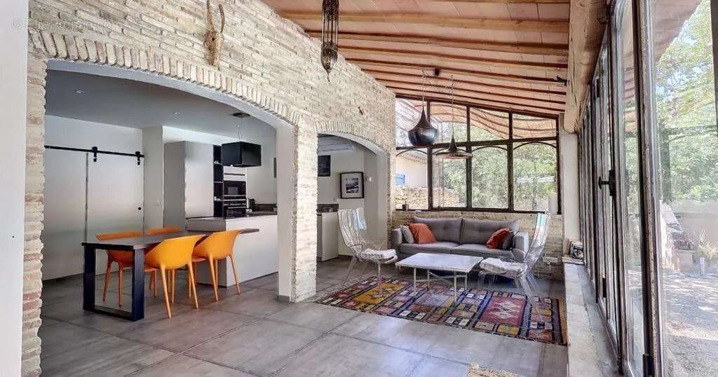 Maison à CABRIERES-D'AVIGNON