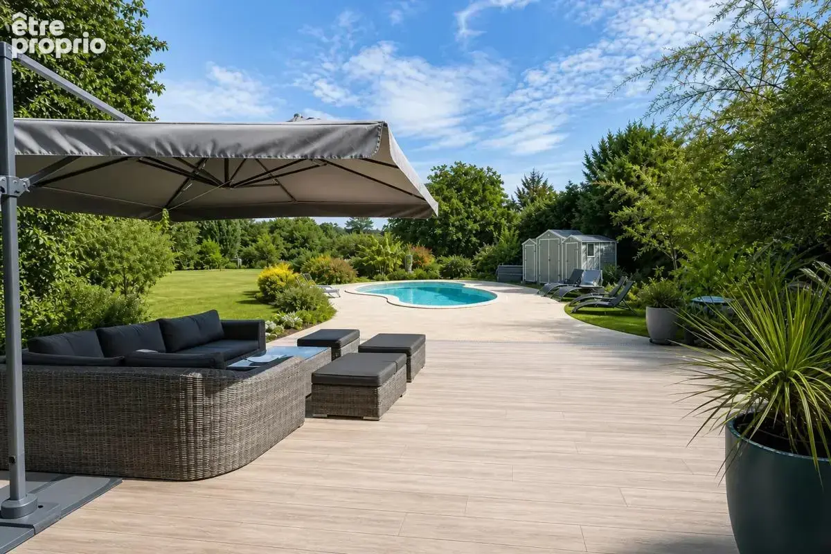 Maison de 6 pièces de 243 m² à Lubersac - photo 11