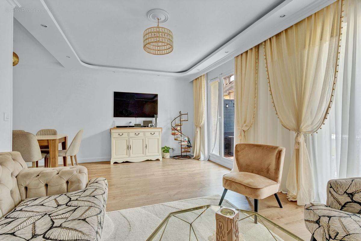Maison 76.38 m² - 3 Chambres - Garage - photo 5