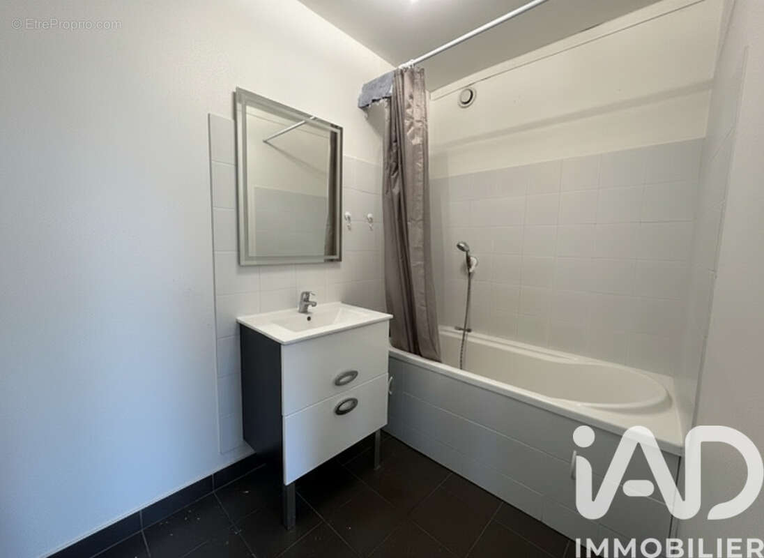 Photo 8 - Appartement à PARON