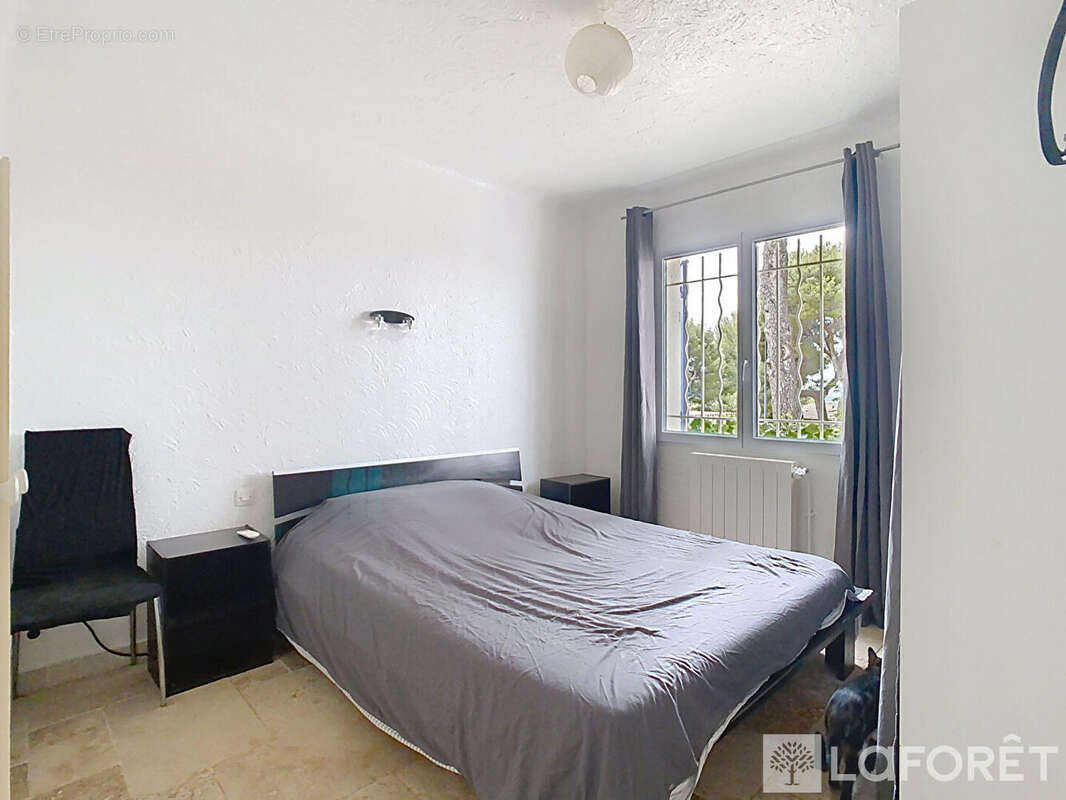 Maison Plain-pied de 105 m2 avec piscine - photo 9