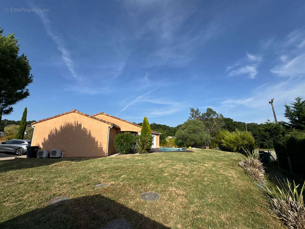Bouloc Villa 5 pièces avec Jardin et Piscine - photo 10