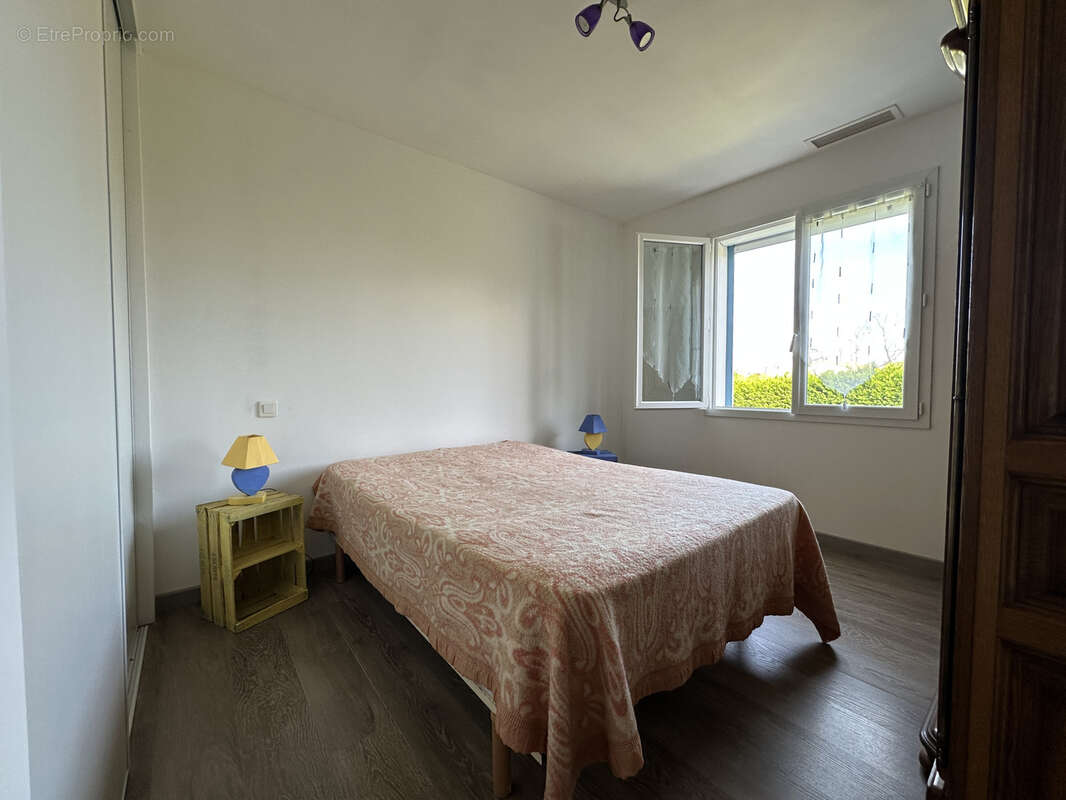 Maison à SAINT-AULAYE