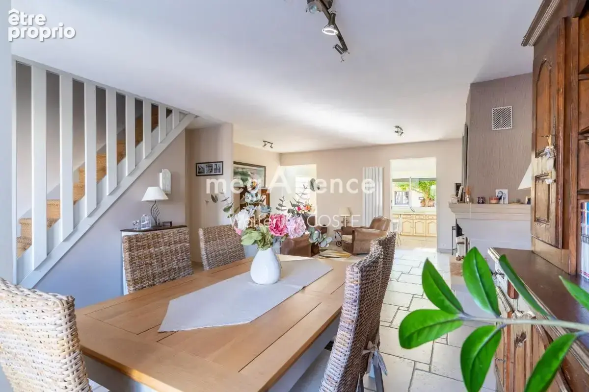 Les clayes sous bois au calme maison de 135 m2 avec jardin - photo 4