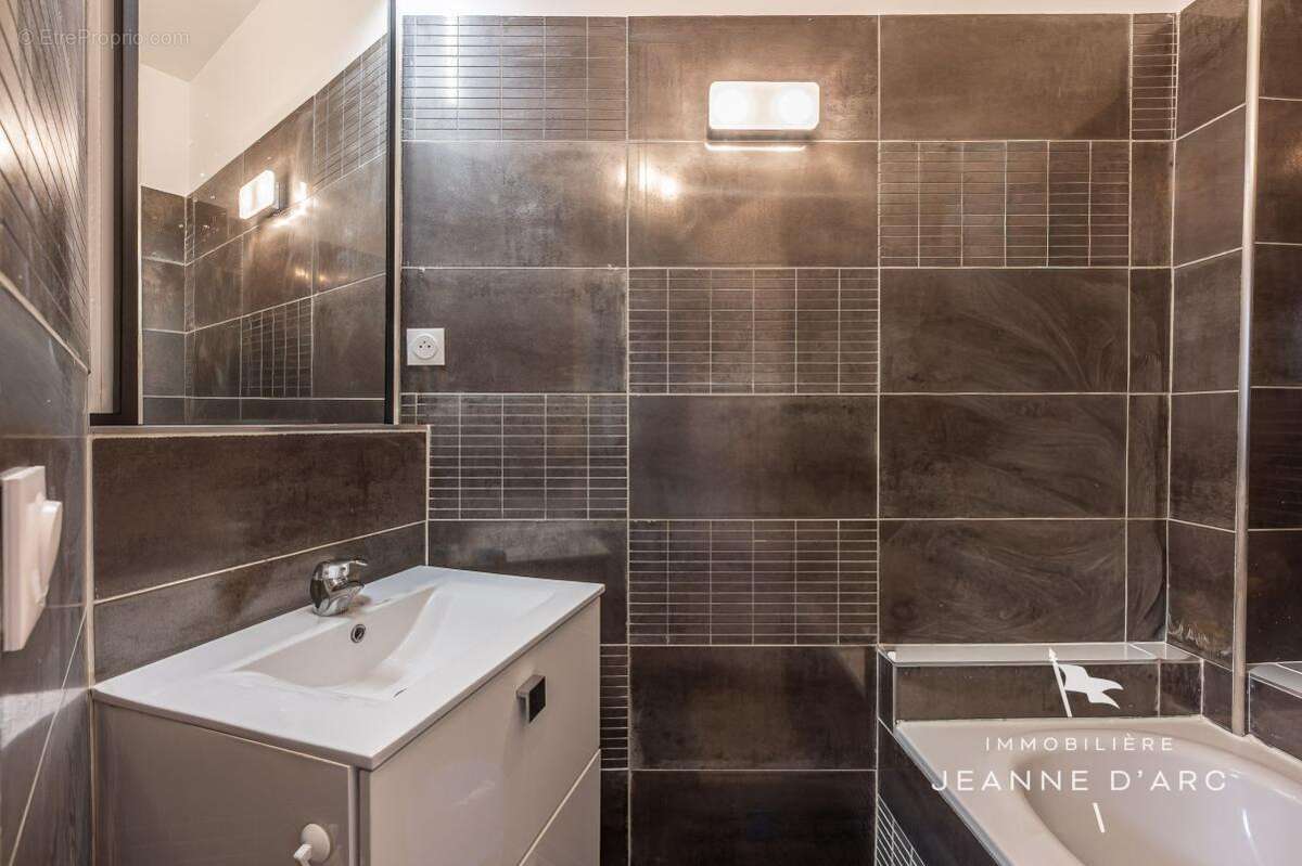 Appartement à VERSAILLES